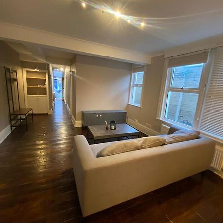 Spacious 2-Bed Apartment Londra Dış mekan fotoğraf